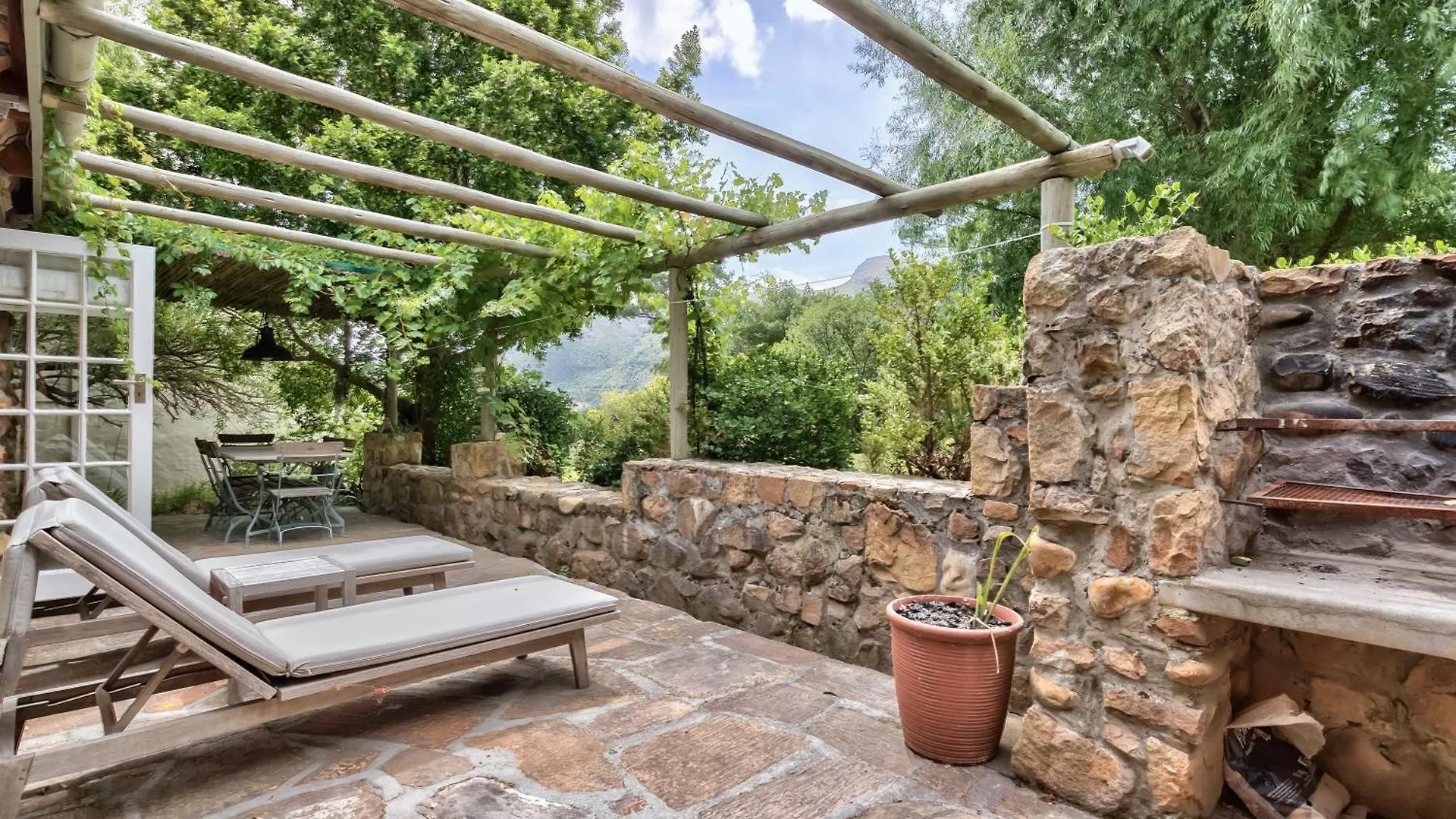 Houtkapperspoort Mountain Cottages Cape Town