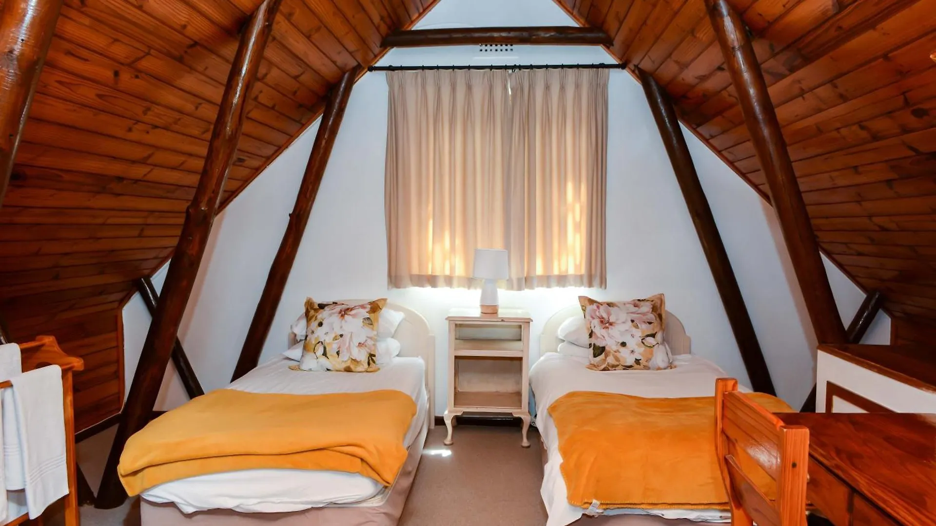 Houtkapperspoort Mountain Cottages Cape Town
